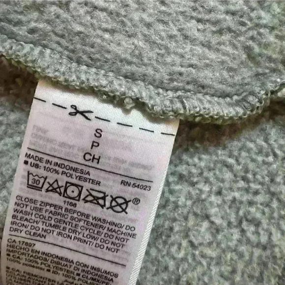 Old Navy Woman’s Moto Sweater Active Wear Jacket - Picture 8 of 9